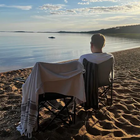 Lägenhet Kolocabins -huuhanranta 6 *